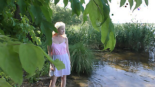 Ich bin nicht ergo eine! Spontaner Fick am See mit blondem Girl (18)